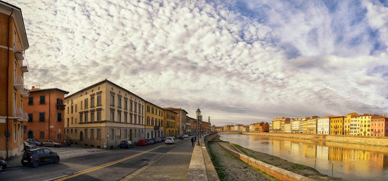 Nice Apartment On The Riverside Pisa Eksteriør bilde
